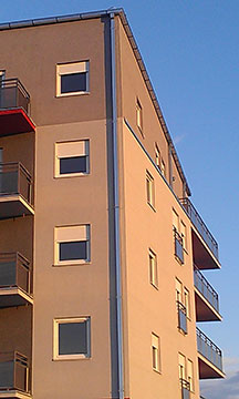 Vertical gutter.
