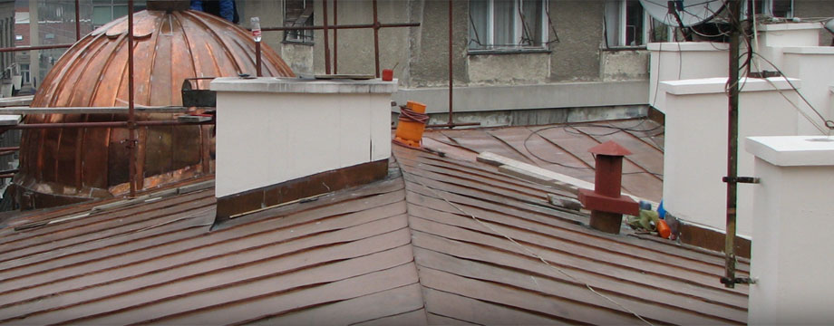Work in progress on the building.